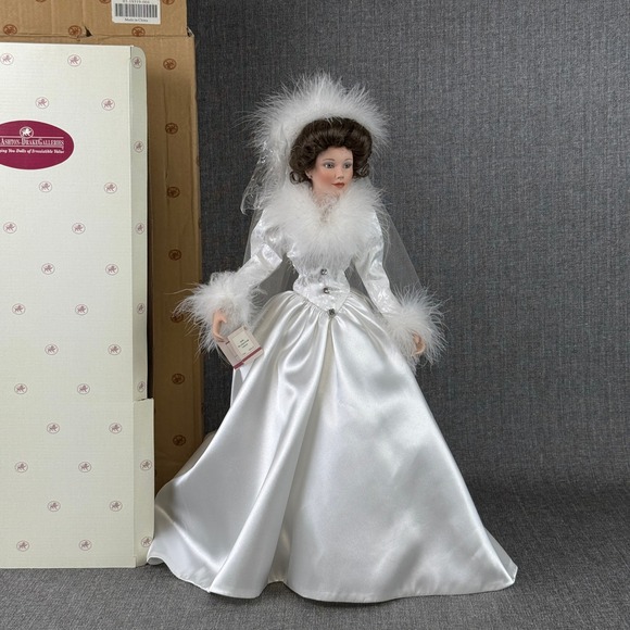 Ashton Drake Winter Romance Porcelain Doll Sandra Bilotto 1996 with Box - Picture 1 of 13
